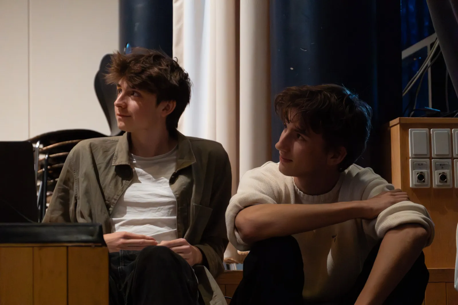 Matyas and Morris, the two founders, sitting together